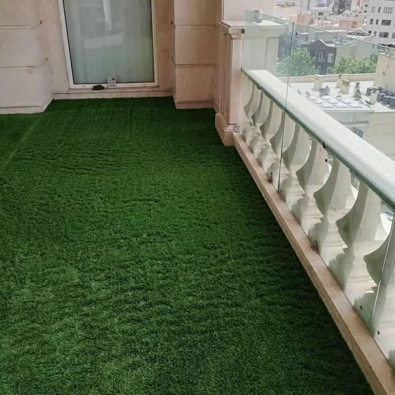 چمن مصنوعی 8 میل